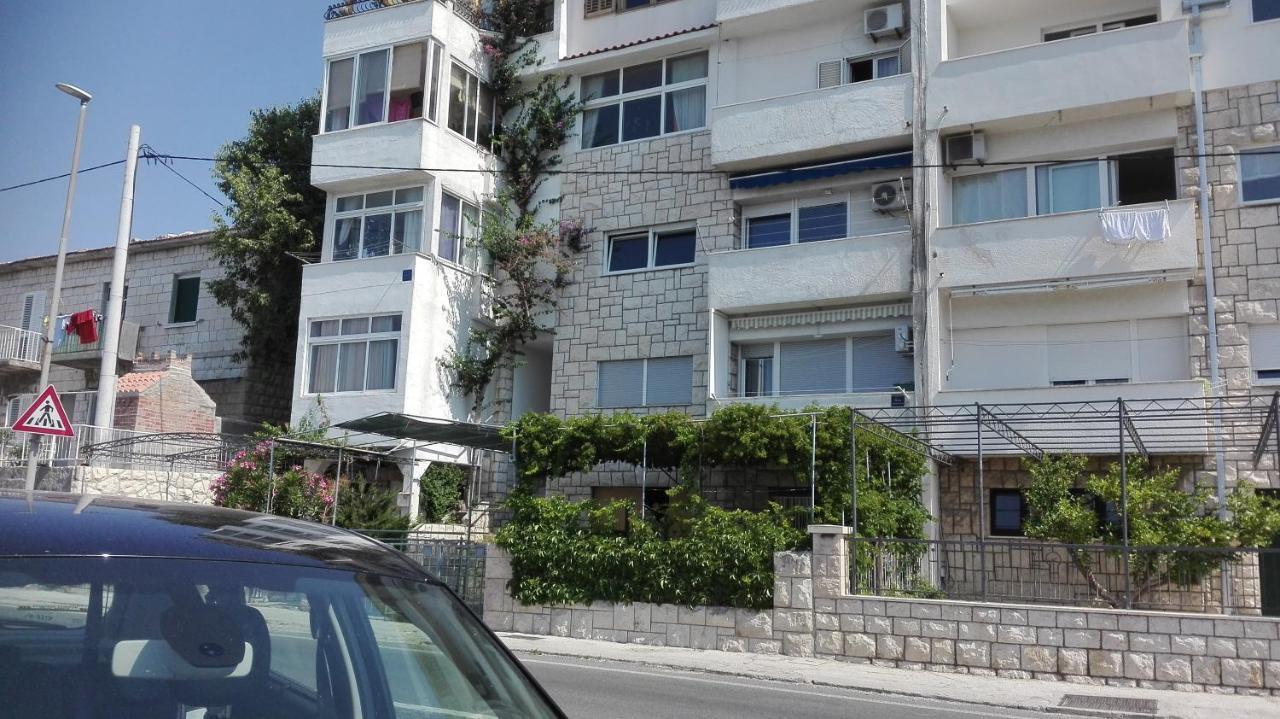 Mateo Apartment Дуги Рат Екстериор снимка